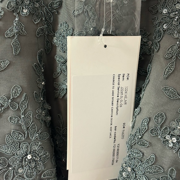 Jade by Jasmine, mother of the bride dress - Picture 7 of 11